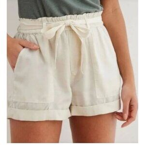 Aerie Empire Cream Shorts Size Large Paperbag Tie Elastic Waist NWOT Pockets